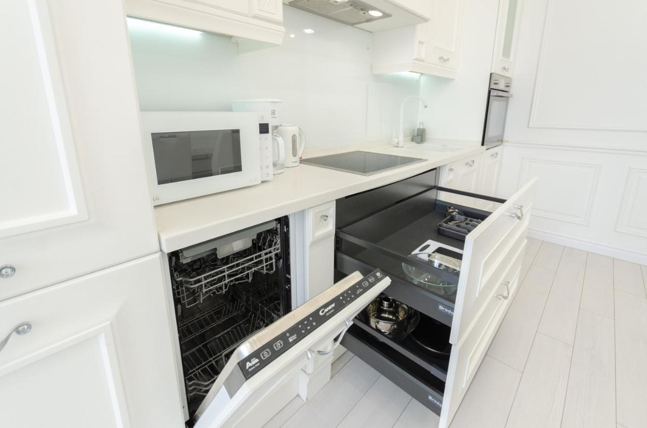 Petrovdom Apartments 10-353 In Rc Central Park, 7 John Mccain Street Kiev Eksteriør billede
